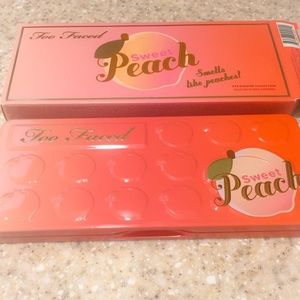 Too Faced Sweet Peach Eyeshadow.